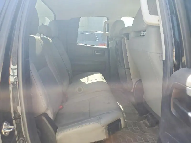 2019 TOYOTA TUNDRA SR  