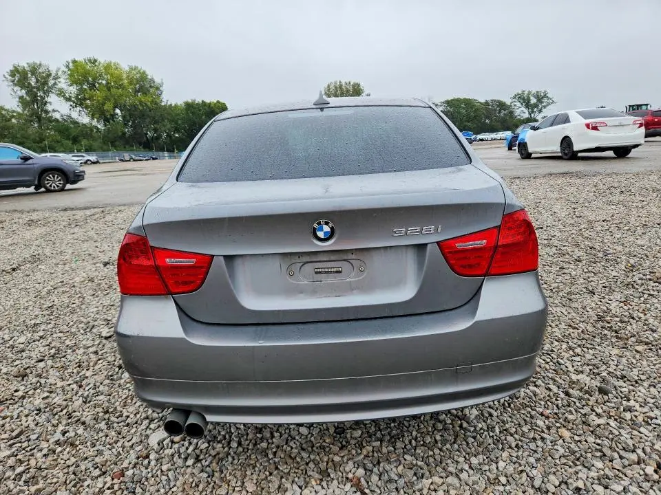 2011 BMW 328 XI  