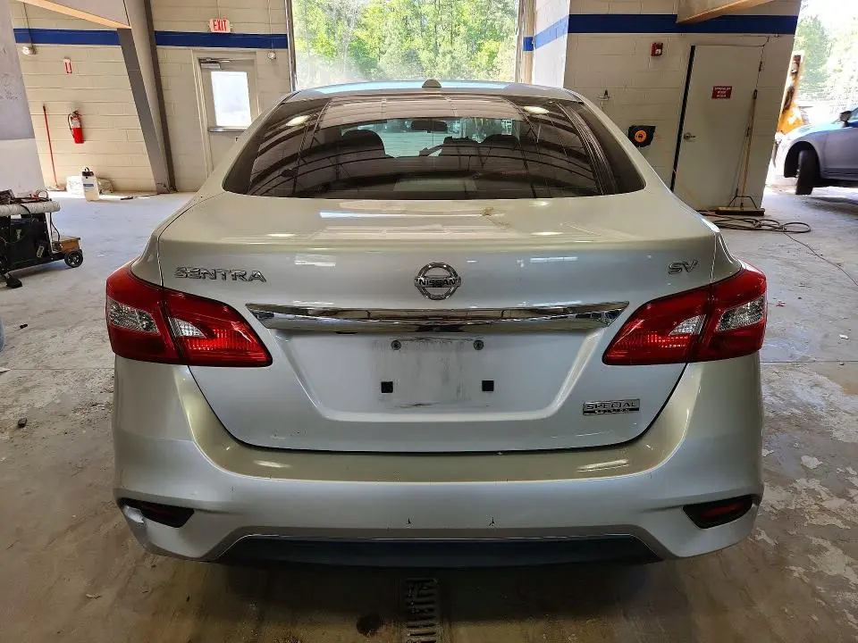 2019 NISSAN SENTRA SV  