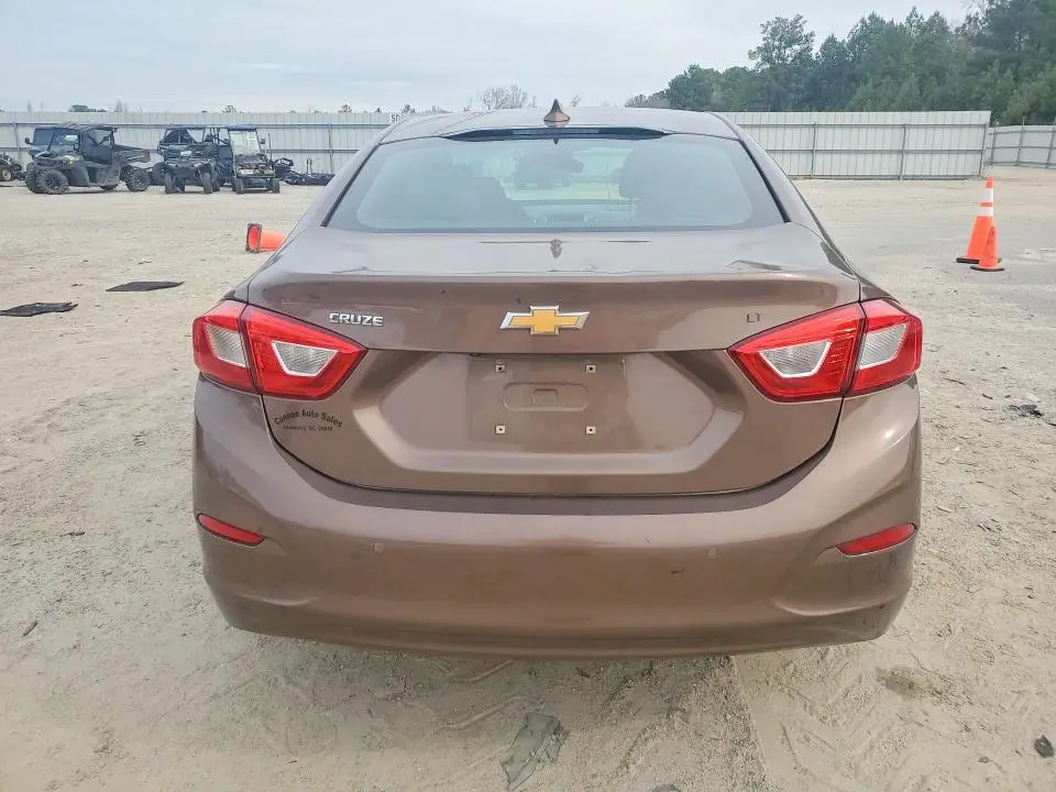 2019 CHEVROLET CRUZE LT  