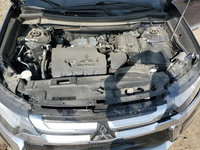 2017 MITSUBISHI OUTLANDER SE  