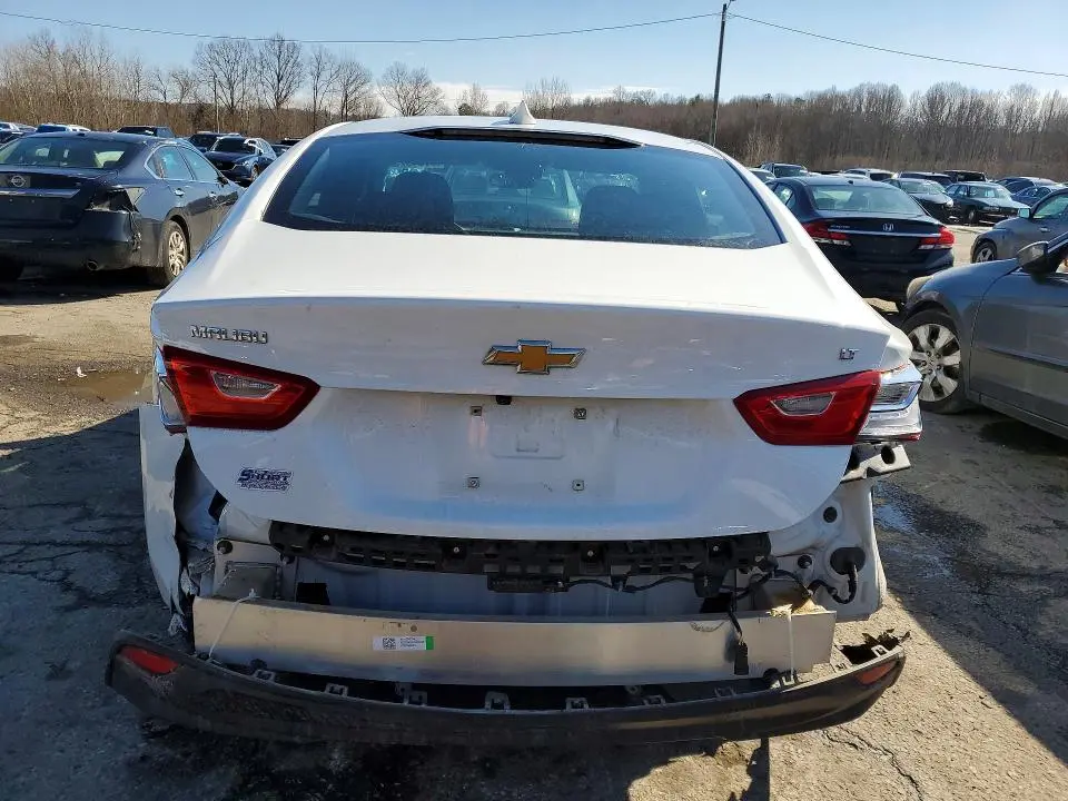 2024 CHEVROLET MALIBU LT  