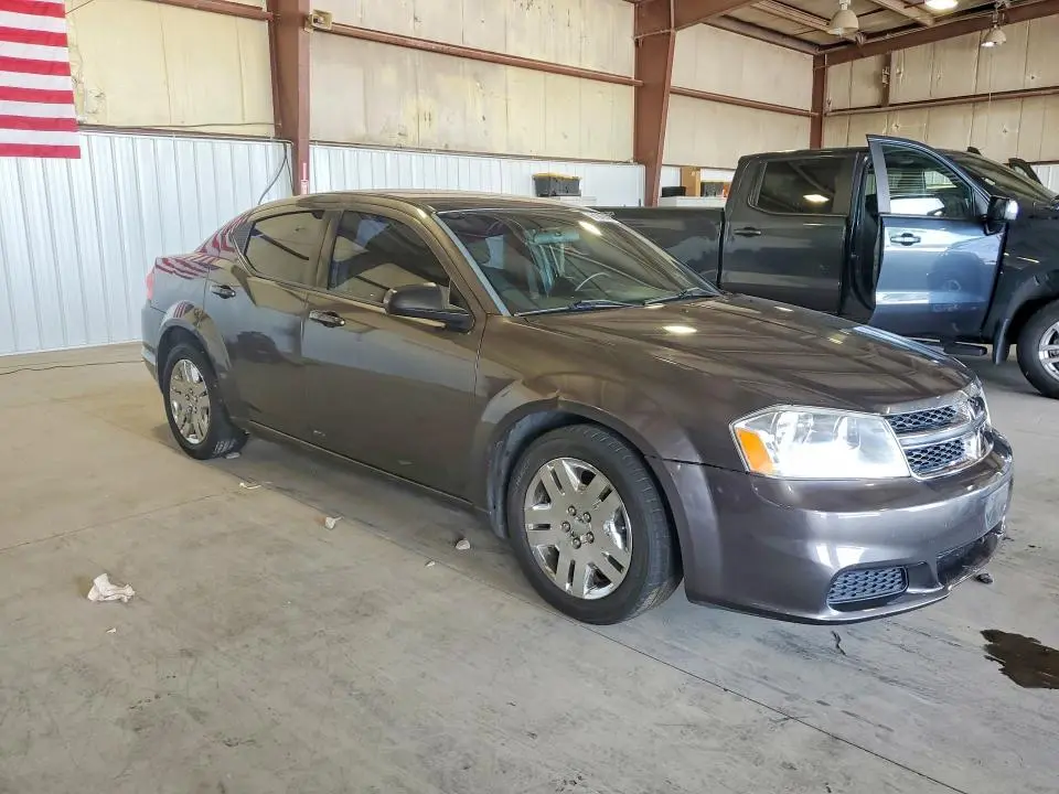 2014 DODGE AVENGER SE  