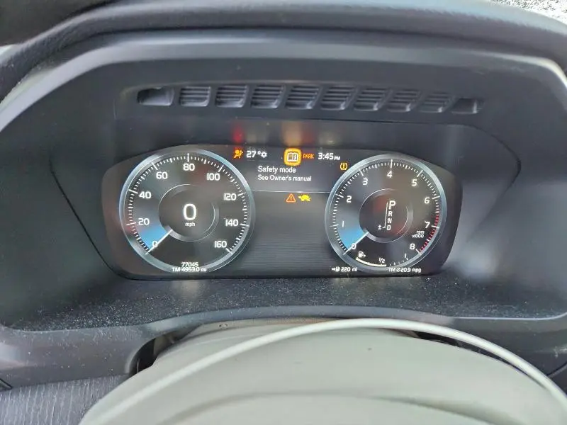 2020 VOLVO XC90 T5 MOMENTUM  