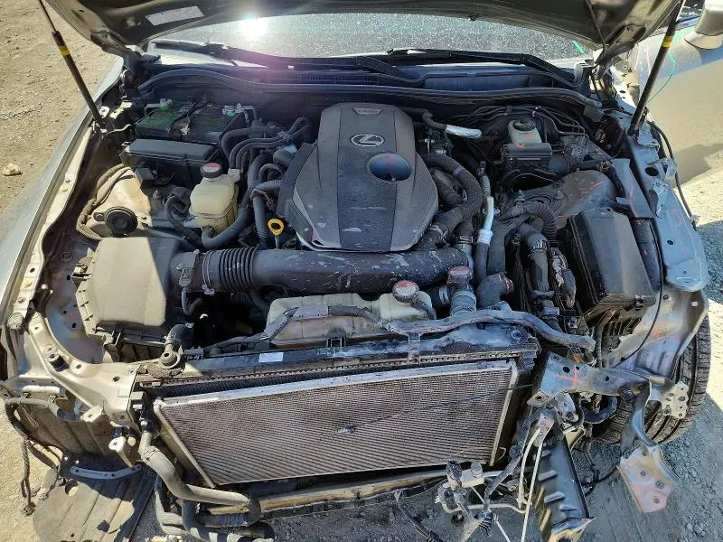 2016 LEXUS IS 200T  