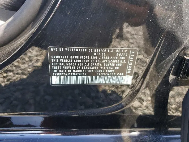 2012 VOLKSWAGEN JETTA SE  