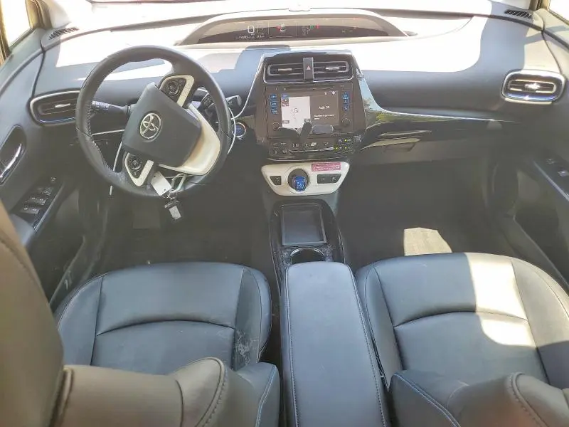 2017 TOYOTA PRIUS FOUR TOURING  