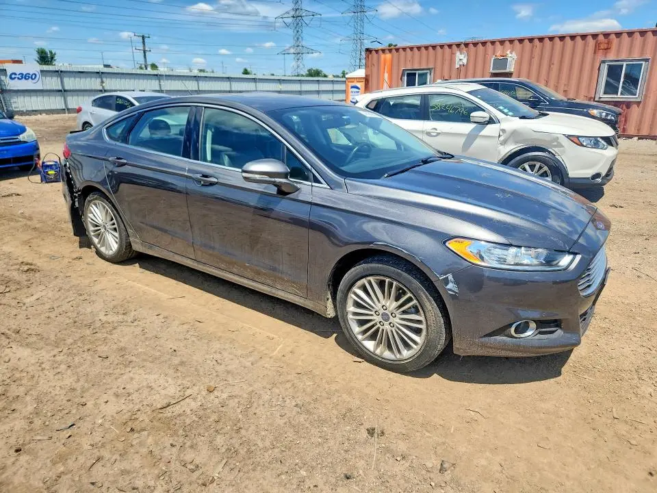 2016 FORD FUSION SE  
