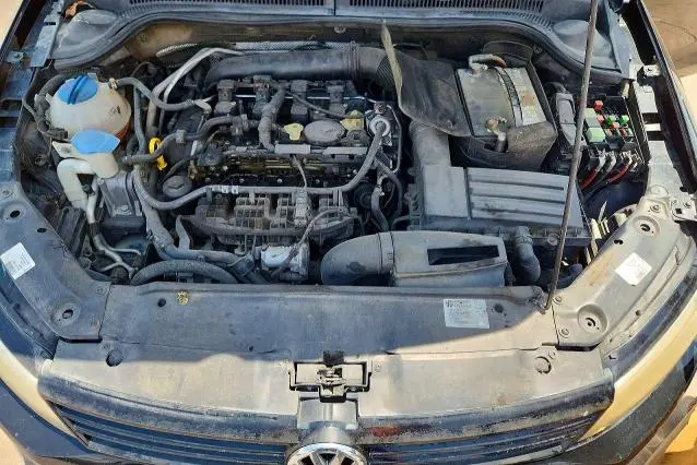 2014 VOLKSWAGEN JETTA SE  