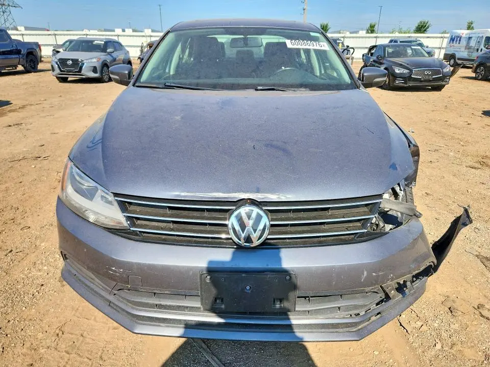 2015 VOLKSWAGEN JETTA SE  