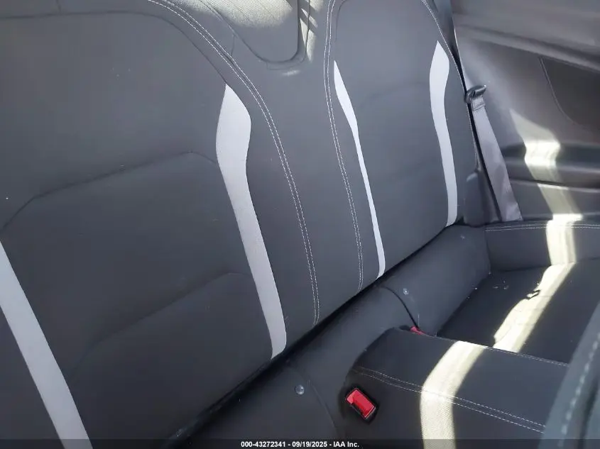 2016 CHEVROLET CAMARO 1LT