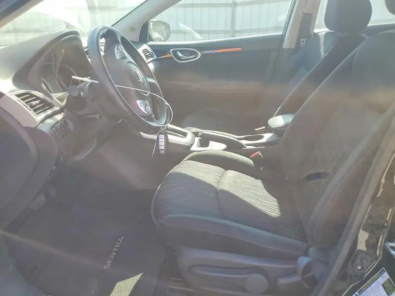 2019 NISSAN SENTRA SV  