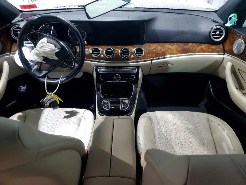 2017 MERCEDES-BENZ E 300 4MATIC  