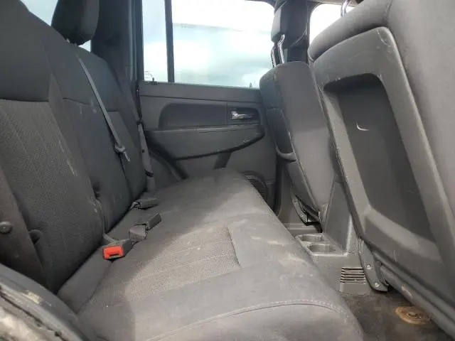 2011 JEEP LIBERTY SPORT  