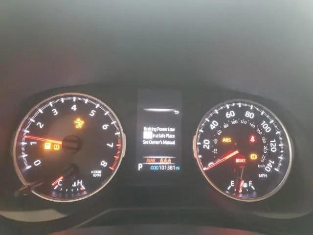 2020 TOYOTA RAV4 LE  