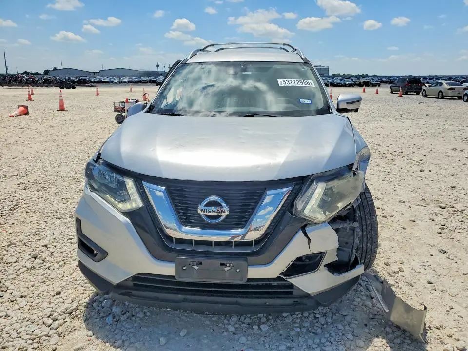 2017 NISSAN ROGUE SL  
