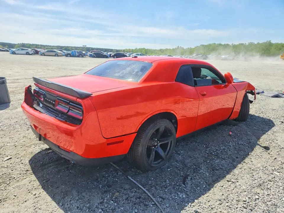 2017 DODGE CHALLENGER SXT  