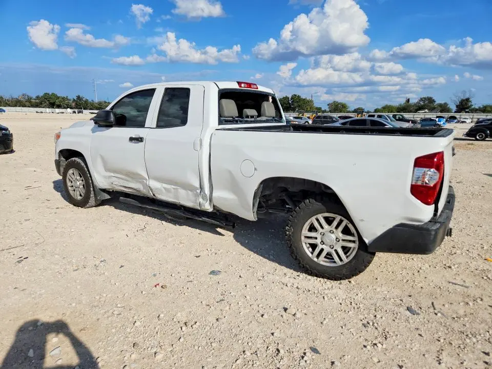 2017 TOYOTA TUNDRA SR  