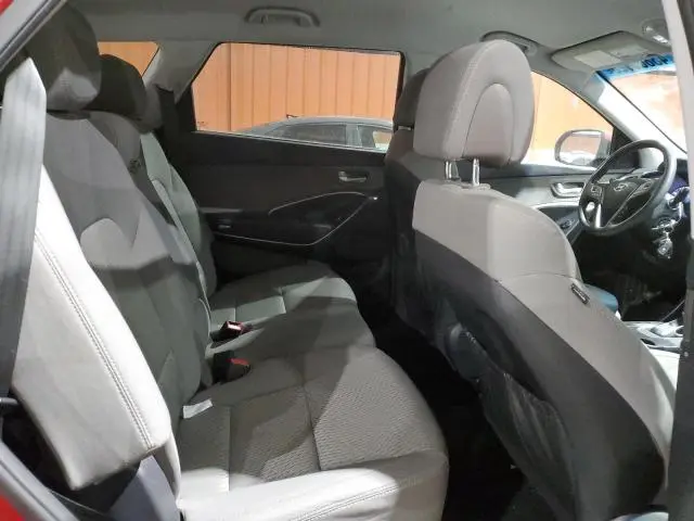 2018 HYUNDAI SANTA FE SE  