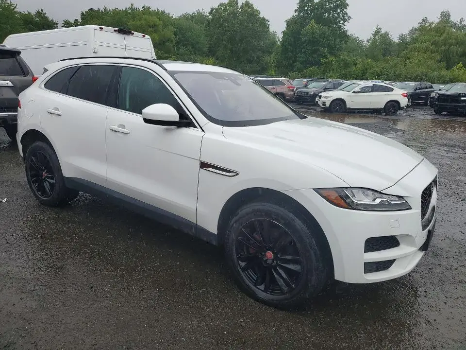 2018 JAGUAR F-PACE PRESTIGE  