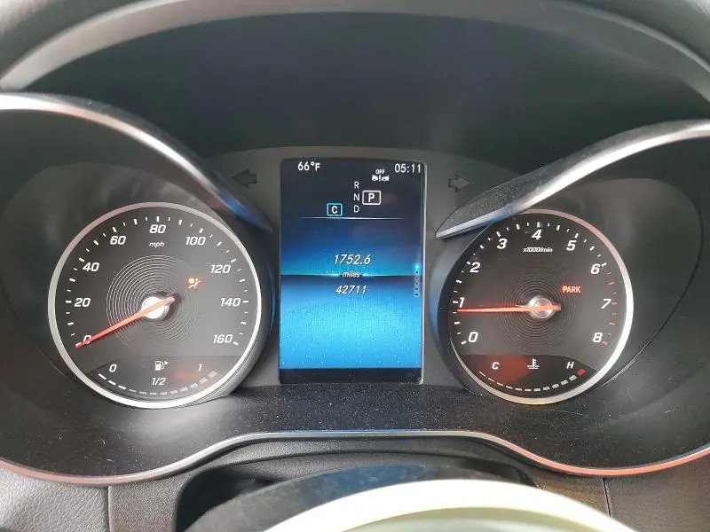 2022 MERCEDES-BENZ GLC 300  