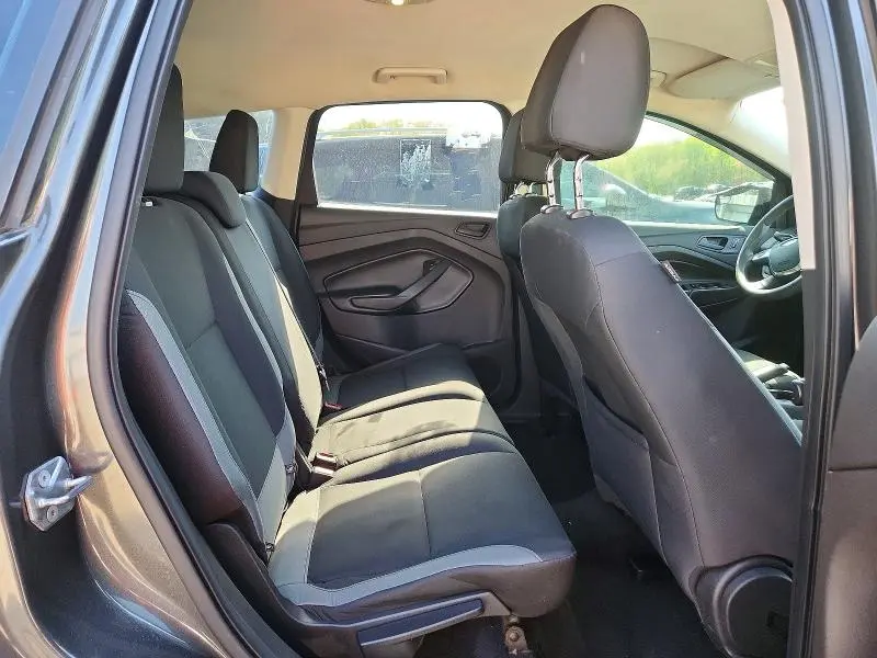 2016 FORD ESCAPE S  