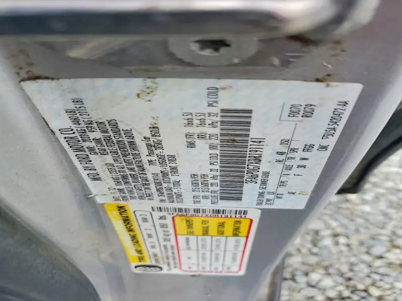 2013 FORD FUSION S  