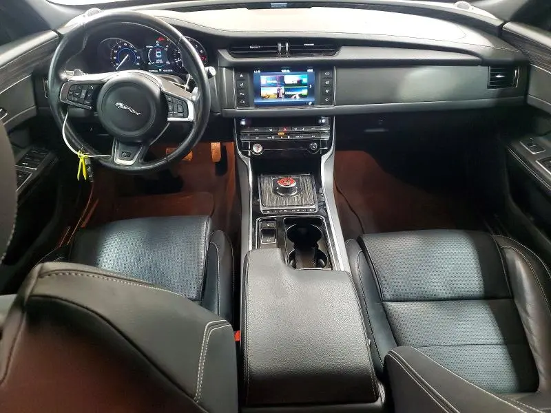 2018 JAGUAR XF S  