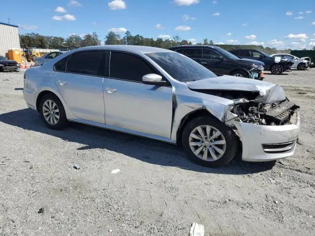 2015 VOLKSWAGEN PASSAT S