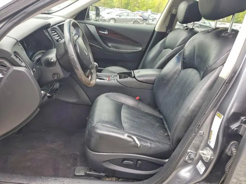 2017 INFINITI QX50 BASE  