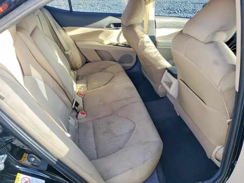2019 TOYOTA CAMRY LE  