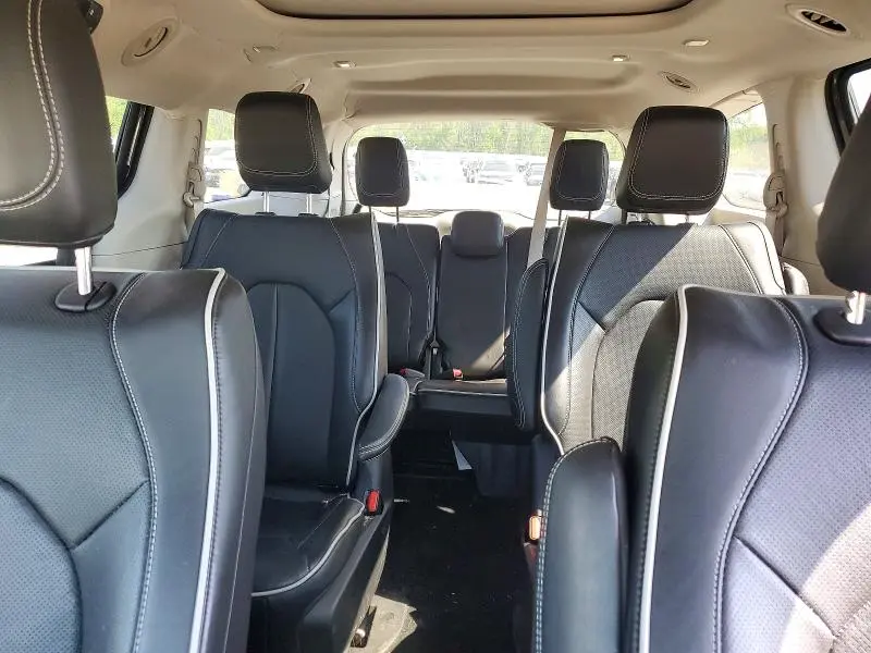 2023 CHRYSLER PACIFICA HYBRID LIMITED  