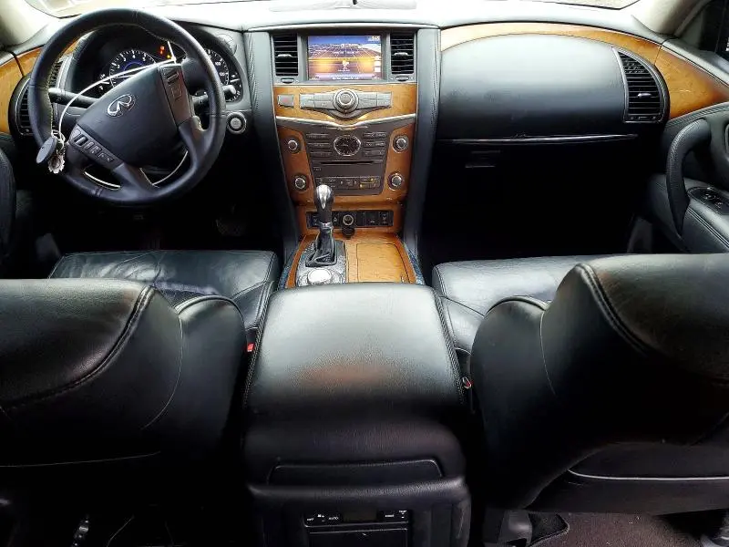 2011 INFINITI QX56 BASE  