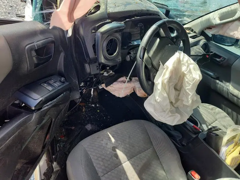 2023 TOYOTA TACOMA SR V6  