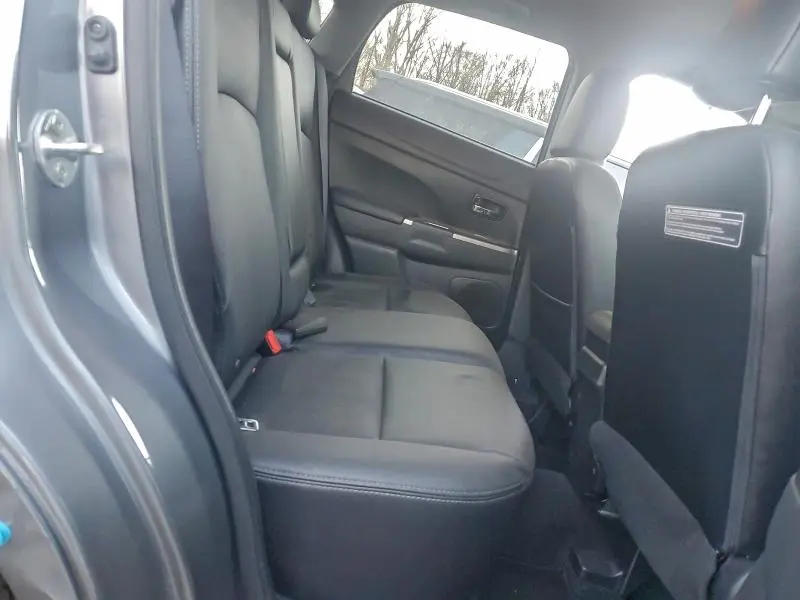 2018 MITSUBISHI OUTLANDER SPORT SEL  