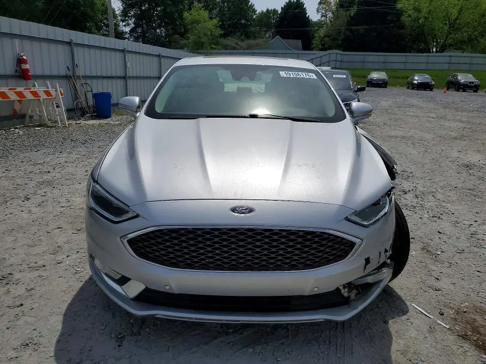 2017 FORD FUSION TITANIUM  