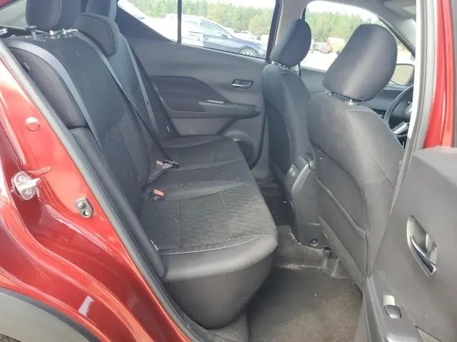 2024 NISSAN KICKS SV  