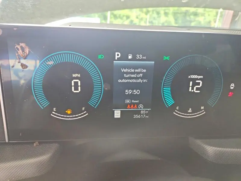 2025 HYUNDAI SONATA SE  