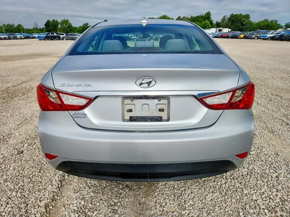 2014 HYUNDAI SONATA GLS  