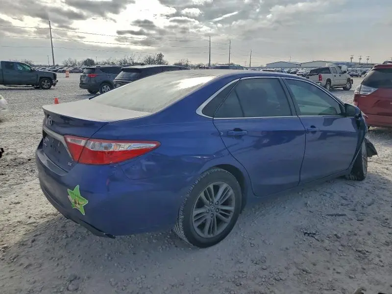 2016 TOYOTA CAMRY LE  