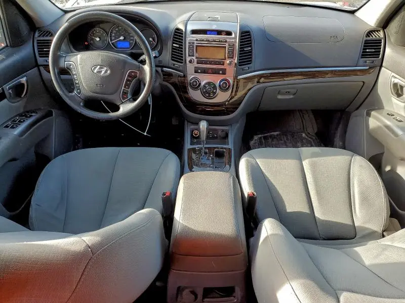 2012 HYUNDAI SANTA FE GLS  