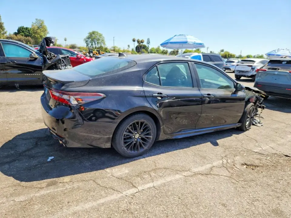 2021 TOYOTA CAMRAY   