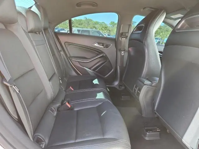 2019 MERCEDES-BENZ CLA 250  