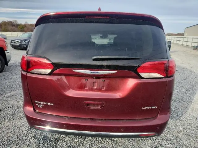 2019 CHRYSLER PACIFICA LIMITED  
