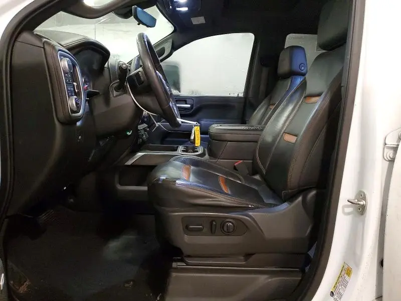 2020 GMC SIERRA K2500 AT4  