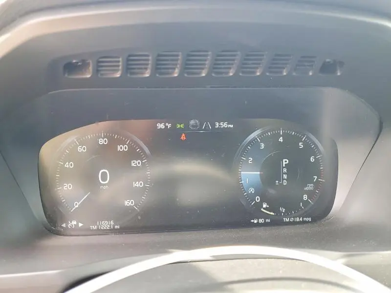 2018 VOLVO XC90 T6  
