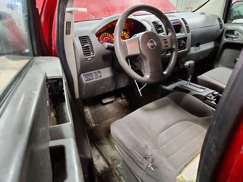 2011 NISSAN FRONTIER S  