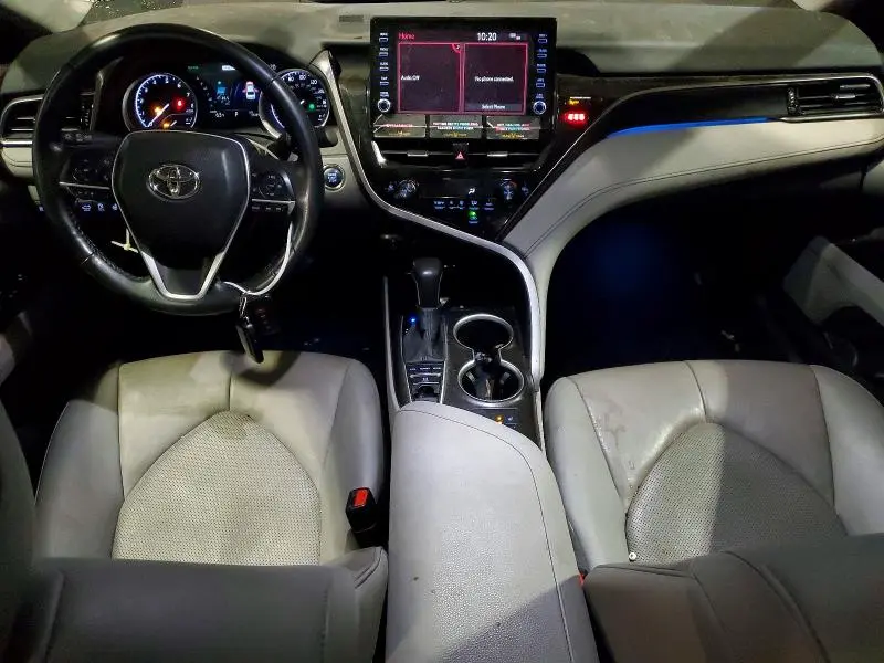 2023 TOYOTA CAMRY XLE  