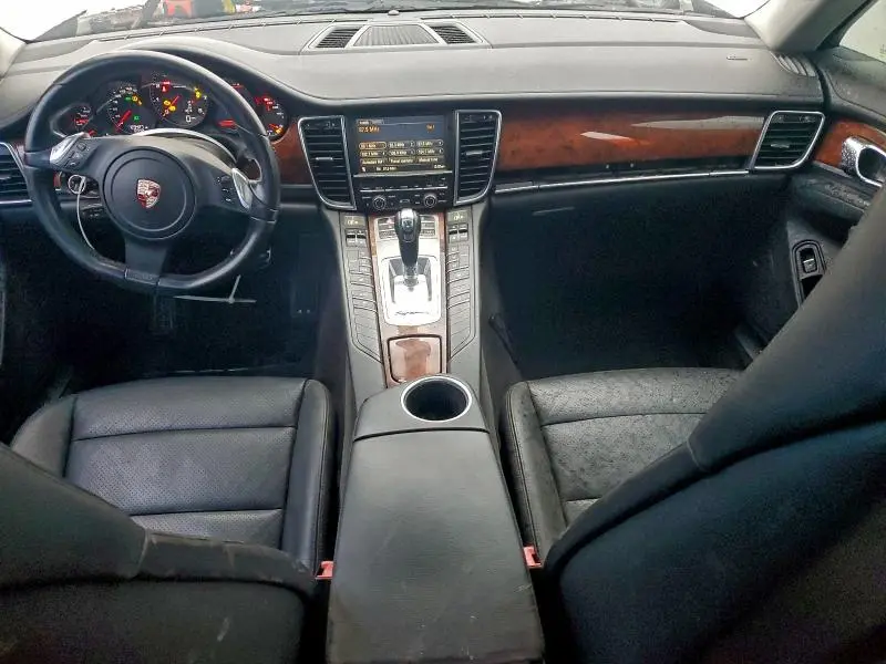 2012 PORSCHE PANAMERA 2  