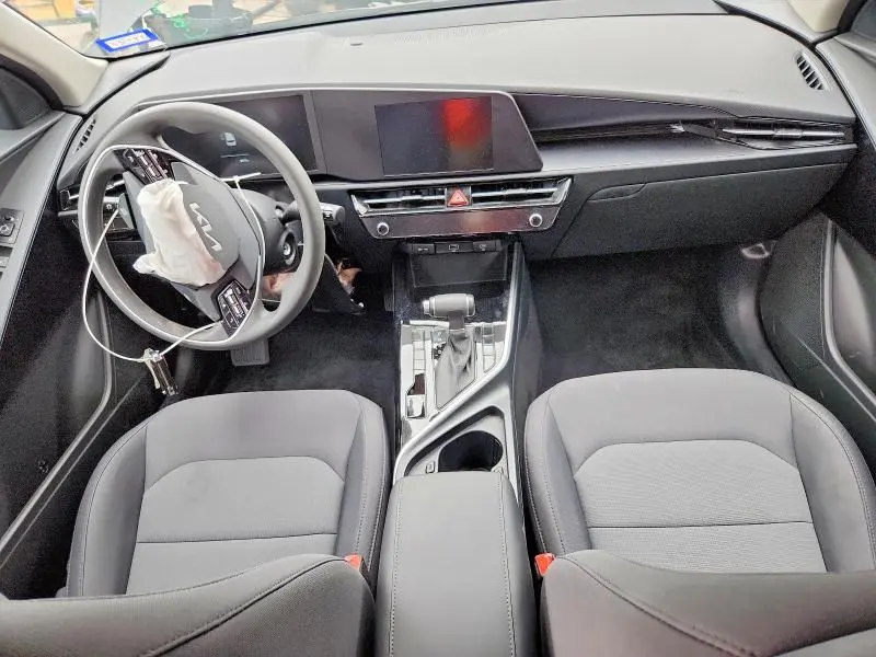 2026 KIA NIRO LX  